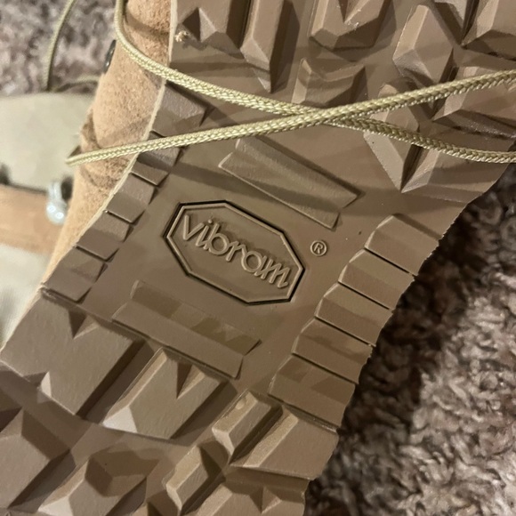 Made in USA Military Desert Tan Army Combat Flight Work Boots Suede Vibram - Picture 4 of 4